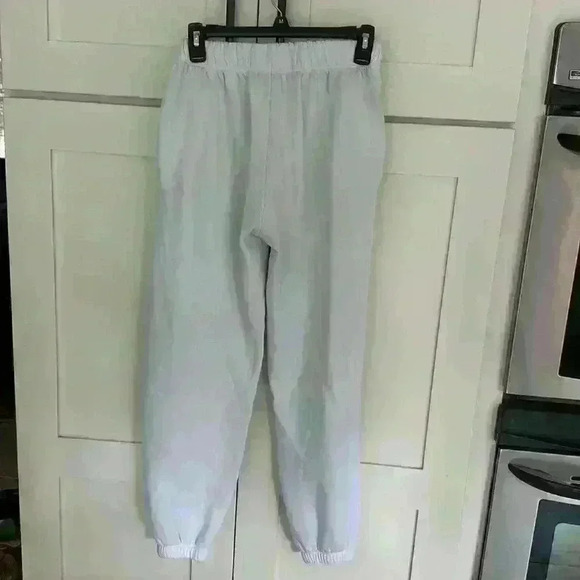 Hype and Vice IU Hoosiers Boyfriend Sweatpants - Picture 5 of 10